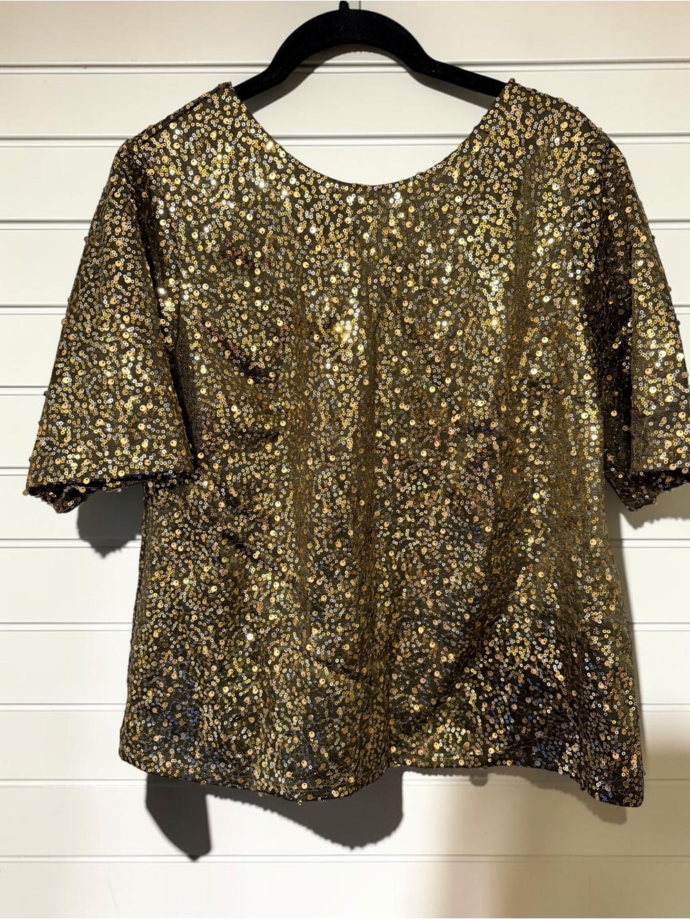 CHQ Gold Sequin V Neck Party Top Holiday Glam Plus Size Evening Blouse